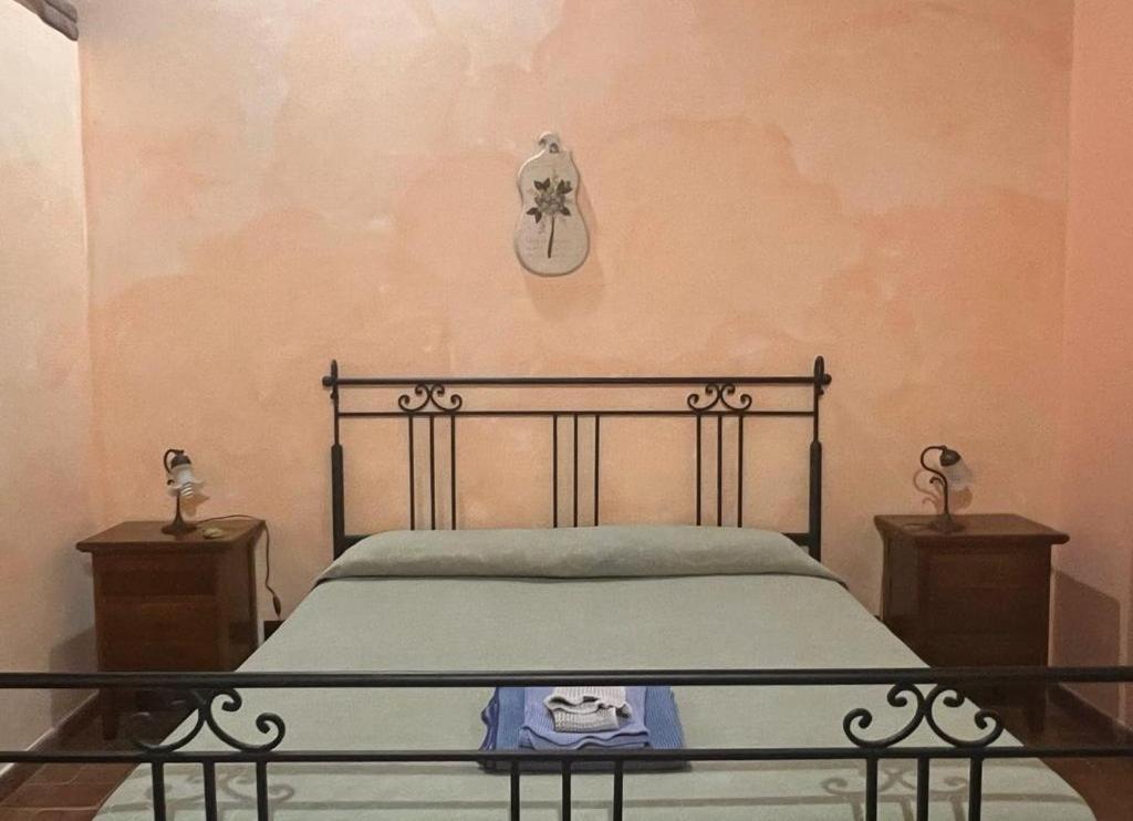 Willa Mandra Chiusilla Collesano Pokój zdjęcie